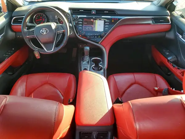 4T1BZ1HK7JU016809 2018 TOYOTA CAMRY - Image 8
