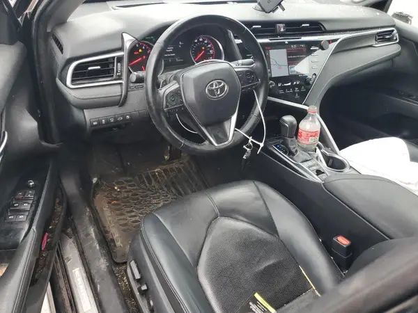 4T1BZ1HK7JU506764 2018 TOYOTA CAMRY - Image 8