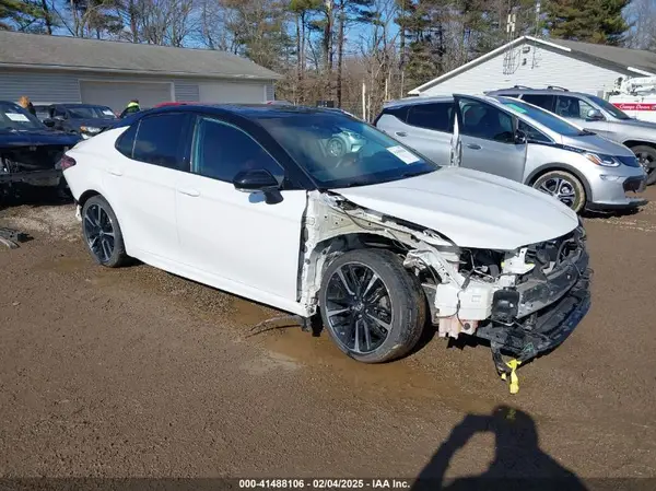 4T1BZ1HK7KU025494 2019 TOYOTA CAMRY - Image 1