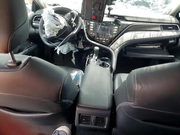 4T1BZ1HK7KU030596 2019 TOYOTA CAMRY - Image 8