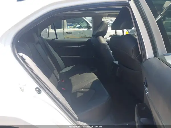 4T1BZ1HK7KU030775 2019 TOYOTA CAMRY - Image 8