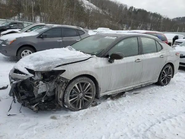 4T1BZ1HK7KU032929 2019 TOYOTA CAMRY - Image 1