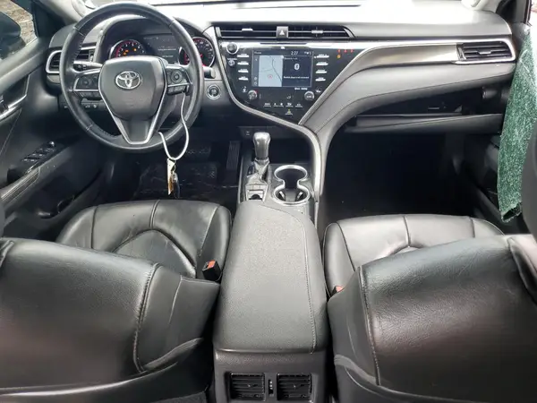 4T1BZ1HK8JU002594 2018 TOYOTA CAMRY - Image 8