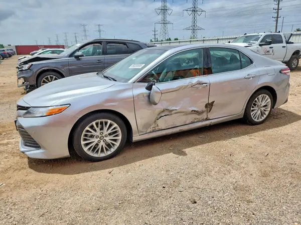 4T1BZ1HK8JU004667 2018 TOYOTA CAMRY - Image 1