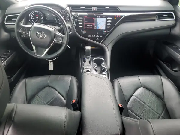 4T1BZ1HK8JU005379 2018 TOYOTA CAMRY - Image 8