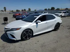 4T1BZ1HK8JU007004 2018 TOYOTA CAMRY
