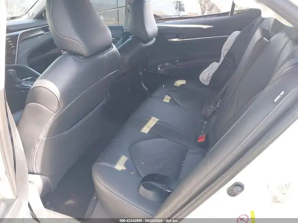 4T1BZ1HK8JU012879 2018 TOYOTA CAMRY - Image 8