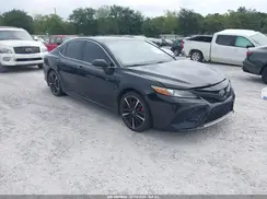 4T1BZ1HK8JU016589 2018 TOYOTA CAMRY