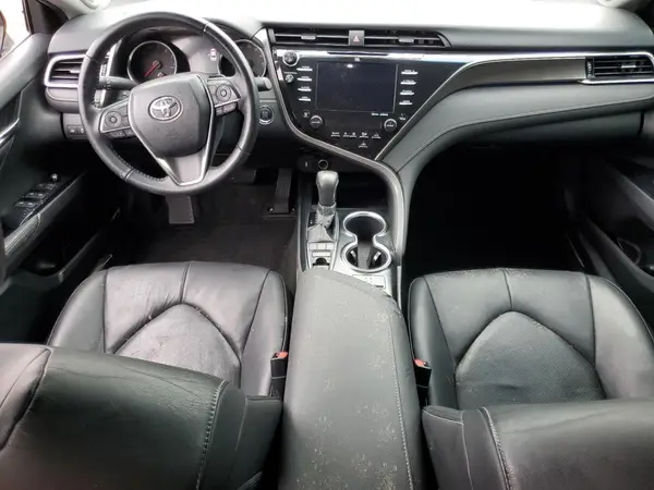 4T1BZ1HK9JU005651 2018 TOYOTA CAMRY - Image 8