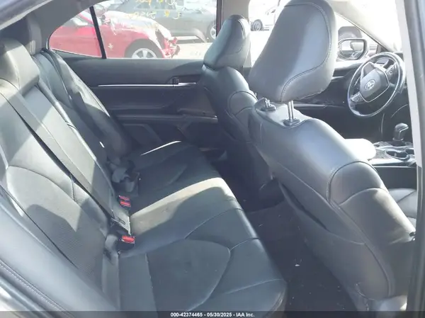 4T1BZ1HK9JU016536 2018 TOYOTA CAMRY - Image 8