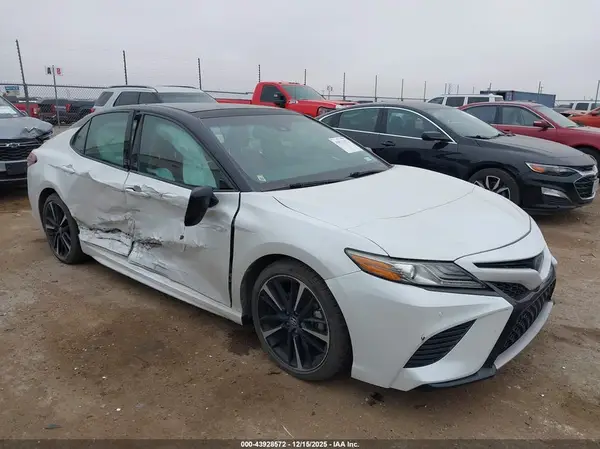 4T1BZ1HK9JU017847 VIN - 2018 TOYOTA CAMRY XSE V6 WHITE 3.5L V-6 DI