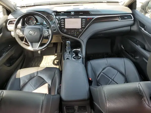 4T1BZ1HK9JU504532 2018 TOYOTA CAMRY - Image 8
