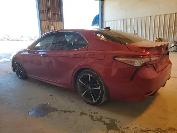 4T1BZ1HK9KU022418 2019 TOYOTA CAMRY - Image 2