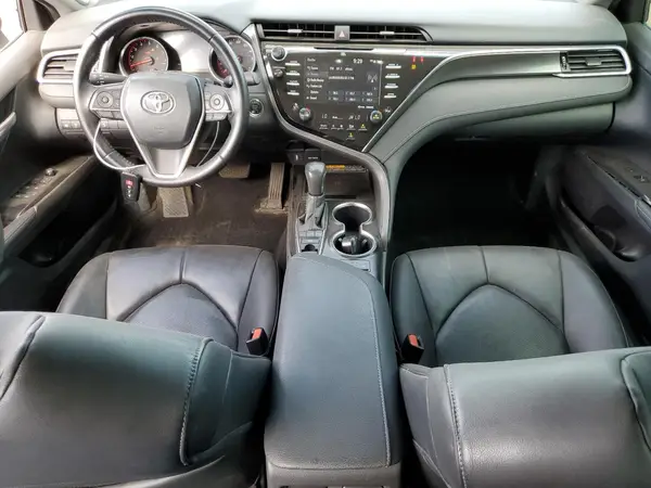 4T1BZ1HKXJU012172 2018 TOYOTA CAMRY - Image 8
