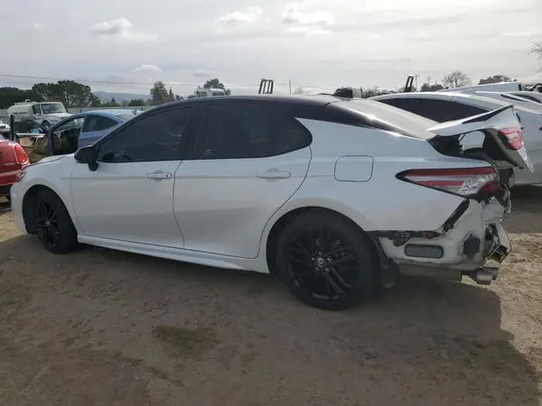 4T1BZ1HKXKU027868 2019 TOYOTA CAMRY - Image 2