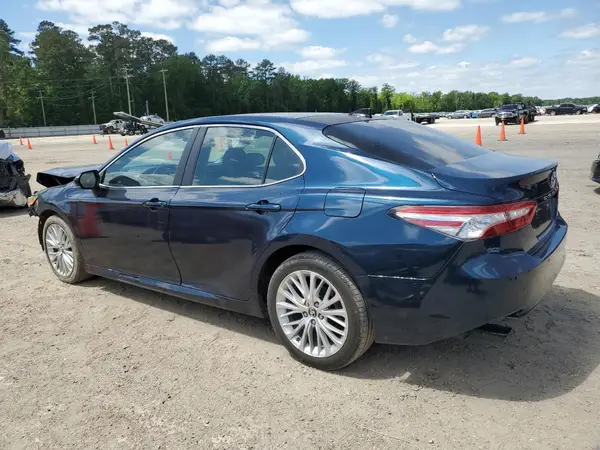4T1BZ1HKXKU508557 2019 TOYOTA CAMRY - Image 2