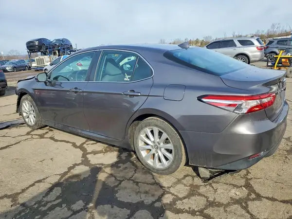 4T1C11AK0LU301733 2020 TOYOTA CAMRY - Image 2