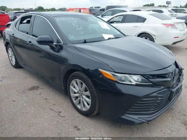 4T1C11AK0LU314594 2020 TOYOTA CAMRY - Image 1