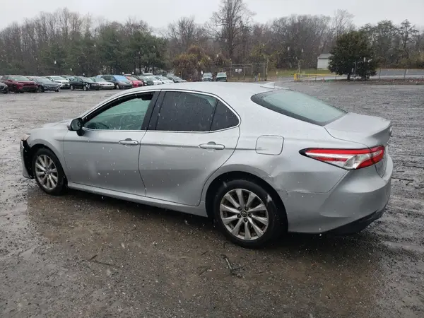 4T1C11AK0LU331542 2020 TOYOTA CAMRY - Image 2