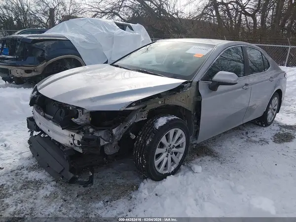 4T1C11AK0LU334960 2020 TOYOTA CAMRY - Image 2