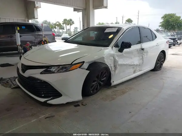 4T1C11AK0LU345148 2020 TOYOTA CAMRY - Image 2