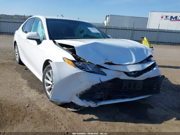 4T1C11AK0LU356361 2020 TOYOTA CAMRY - Image 1