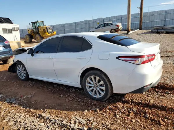 4T1C11AK0LU365917 2020 TOYOTA CAMRY - Image 2