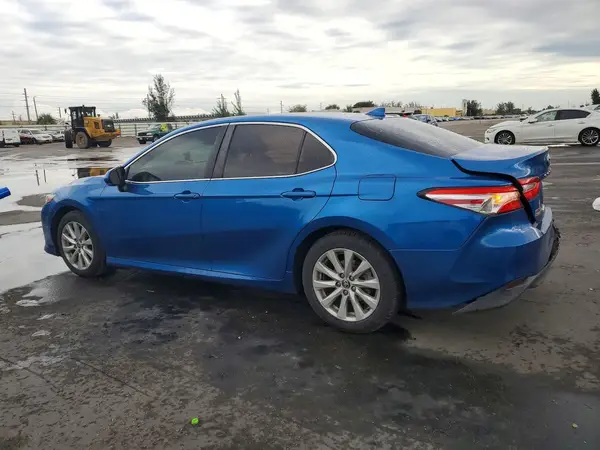 4T1C11AK0LU380000 2020 TOYOTA CAMRY - Image 2