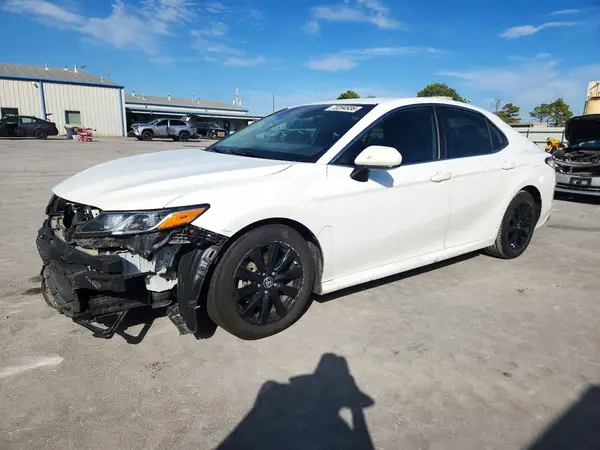 4T1C11AK0LU384208 2020 TOYOTA CAMRY - Image 1