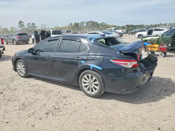 4T1C11AK0LU396049 2020 TOYOTA CAMRY - Image 2
