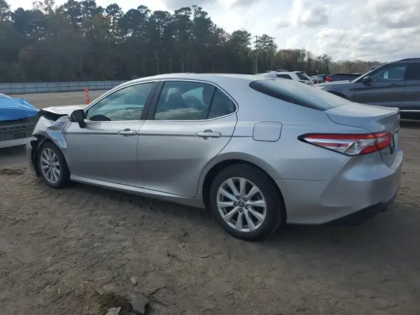 4T1C11AK0LU503391 2020 TOYOTA CAMRY - Image 2