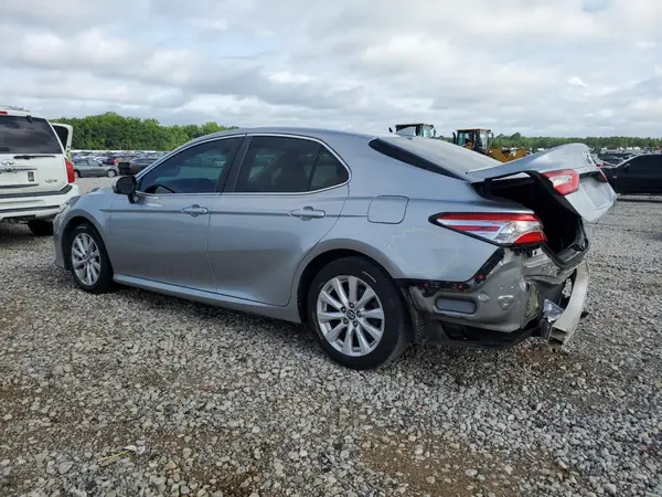 4T1C11AK0LU864328 2020 TOYOTA CAMRY - Image 2