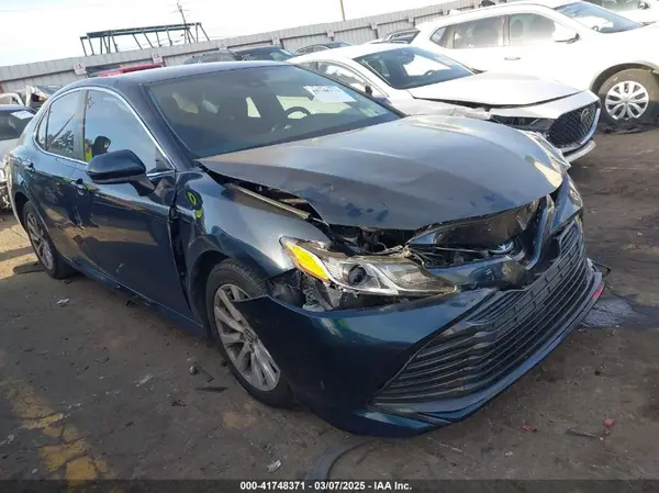 4T1C11AK0LU864863 2020 TOYOTA CAMRY - Image 1