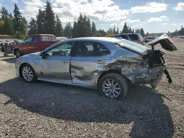 4T1C11AK0LU882408 2020 TOYOTA CAMRY - Image 2