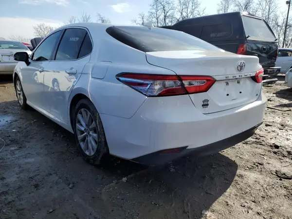 4T1C11AK0LU883350 2020 TOYOTA CAMRY - Image 2