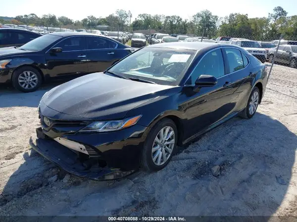 4T1C11AK0LU887608 2020 TOYOTA CAMRY - Image 2