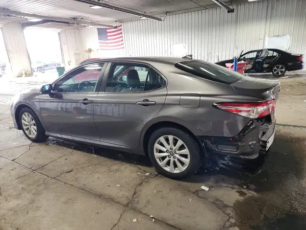 4T1C11AK0LU891920 2020 TOYOTA CAMRY - Image 2
