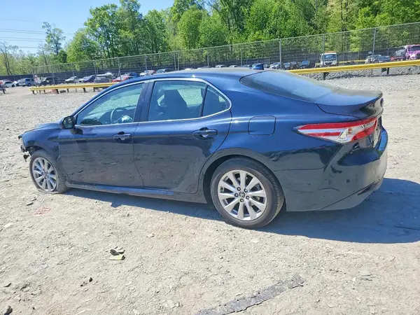 4T1C11AK0LU897667 2020 TOYOTA CAMRY - Image 2