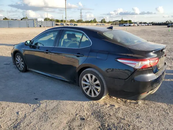 4T1C11AK0LU913401 2020 TOYOTA CAMRY - Image 2