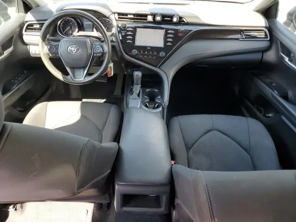 4T1C11AK0LU915942 2020 TOYOTA CAMRY - Image 8