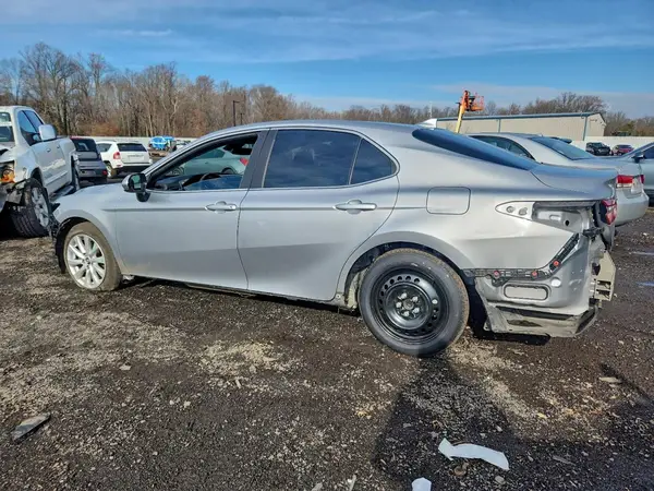 4T1C11AK0LU931560 2020 TOYOTA CAMRY - Image 2
