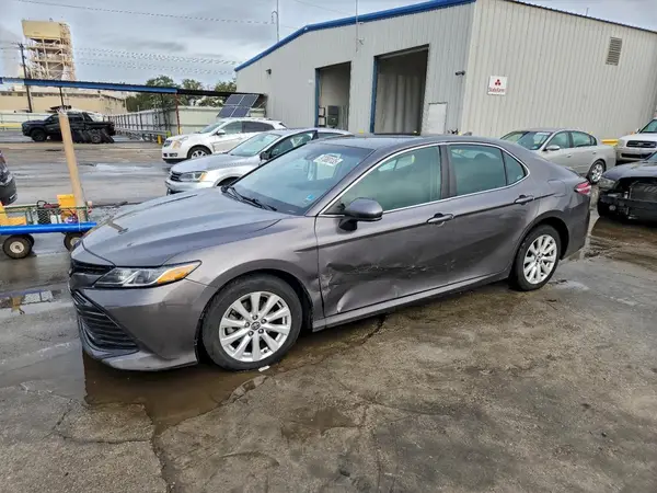 4T1C11AK0LU935415 2020 TOYOTA CAMRY - Image 1