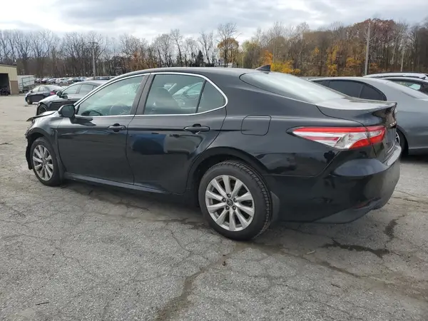 4T1C11AK0LU938170 2020 TOYOTA CAMRY - Image 2