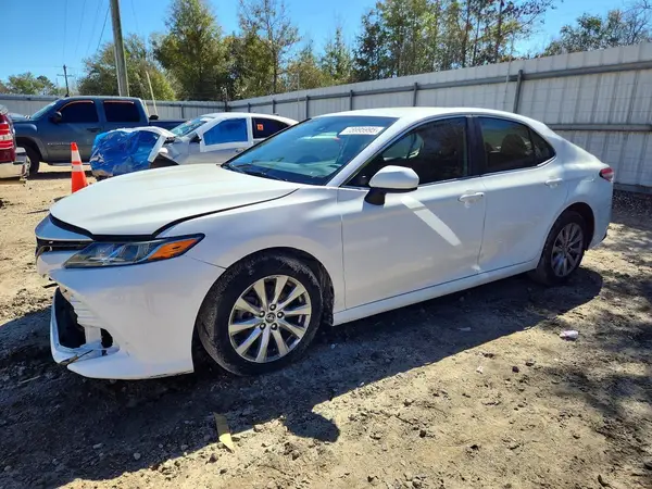 4T1C11AK0LU938654 2020 TOYOTA CAMRY - Image 1