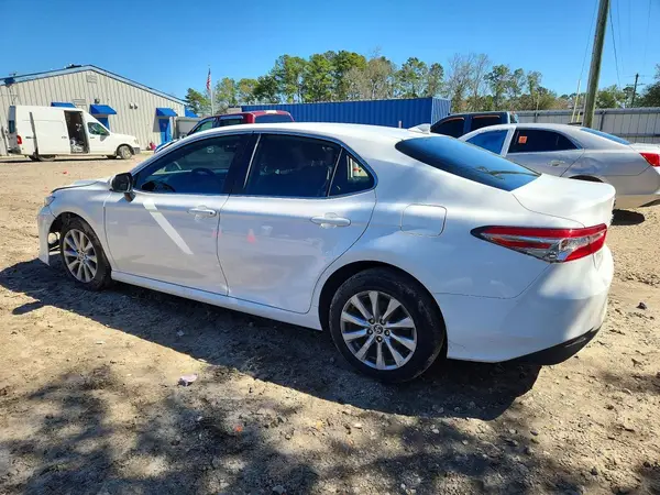 4T1C11AK0LU938654 2020 TOYOTA CAMRY - Image 2