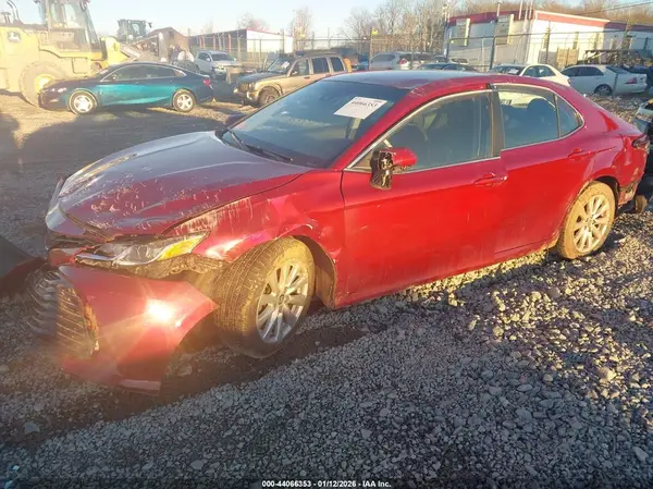 4T1C11AK0LU942509 2020 TOYOTA CAMRY - Image 2
