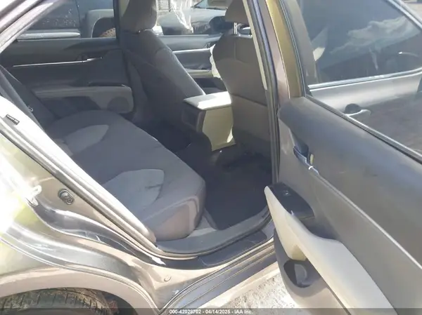 4T1C11AK0LU990172 2020 TOYOTA CAMRY - Image 8