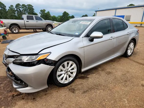 4T1C11AK0LU990849 2020 TOYOTA CAMRY - Image 1