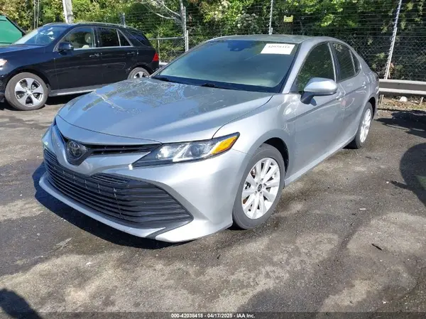 4T1C11AK0LU994397 2020 TOYOTA CAMRY - Image 2