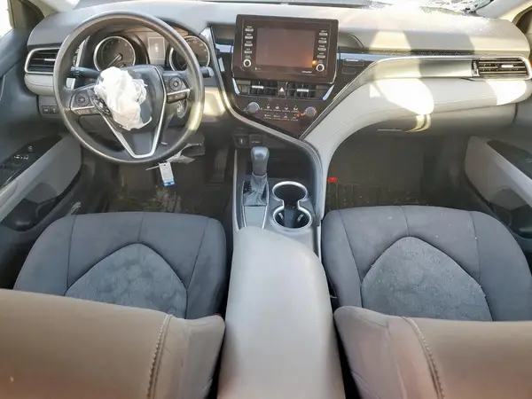 4T1C11AK0MU436499 2021 TOYOTA CAMRY - Image 8